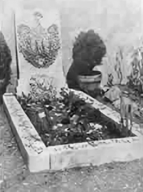 D.H. Lawrence's original grave in Vence, France 1930 -1935